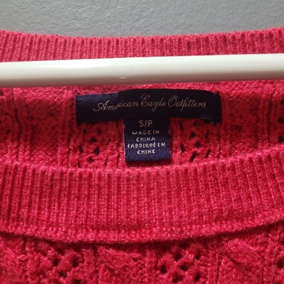 American Eagle Red Cropped Raglan Sleeve Knit Top S - Picture 4 of 6